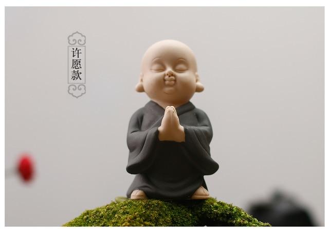 Petite Statuette Du Bouddha Gris